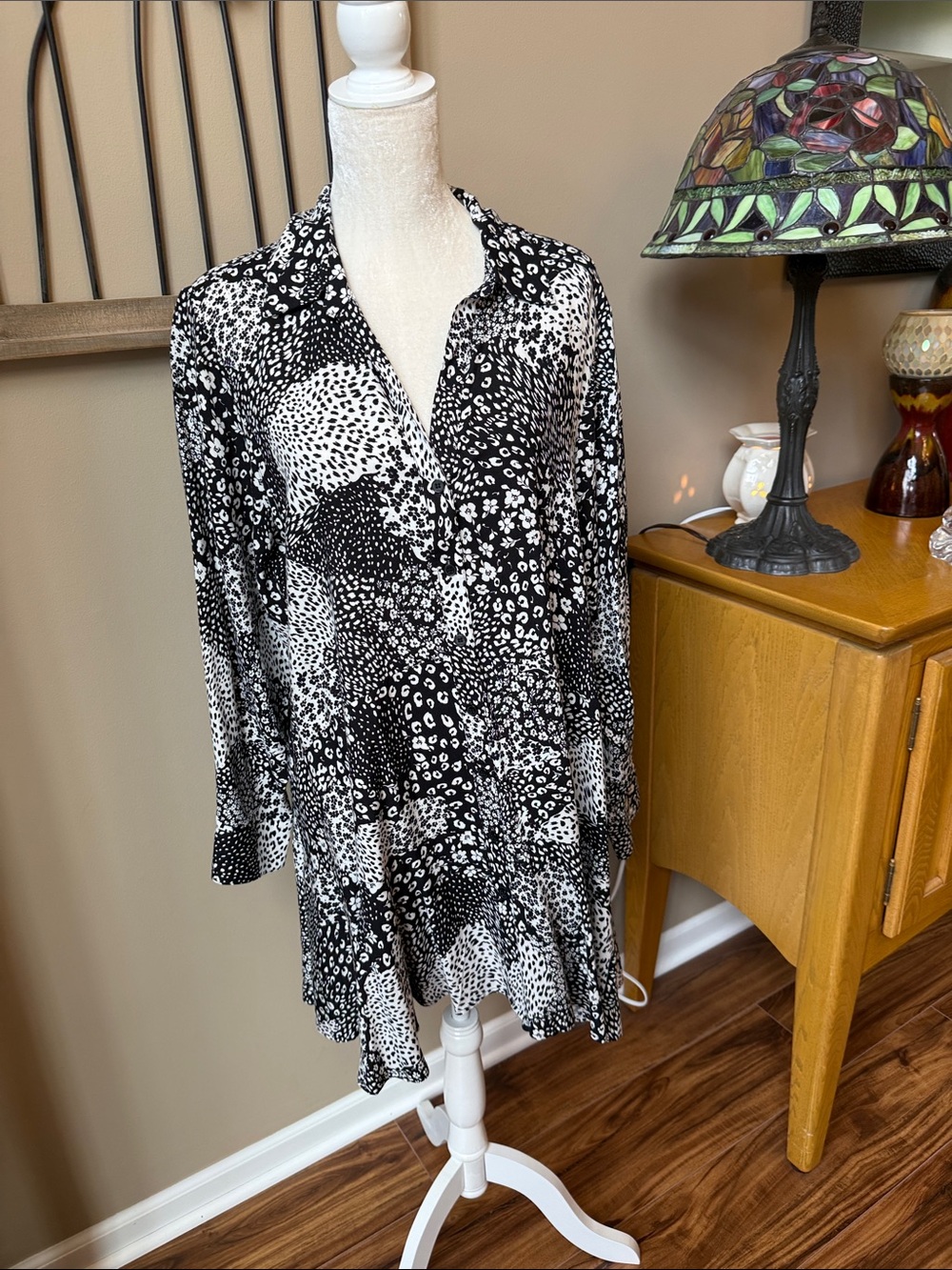 For The Republic Black and White Mixed Print Long Sleeve Tunic